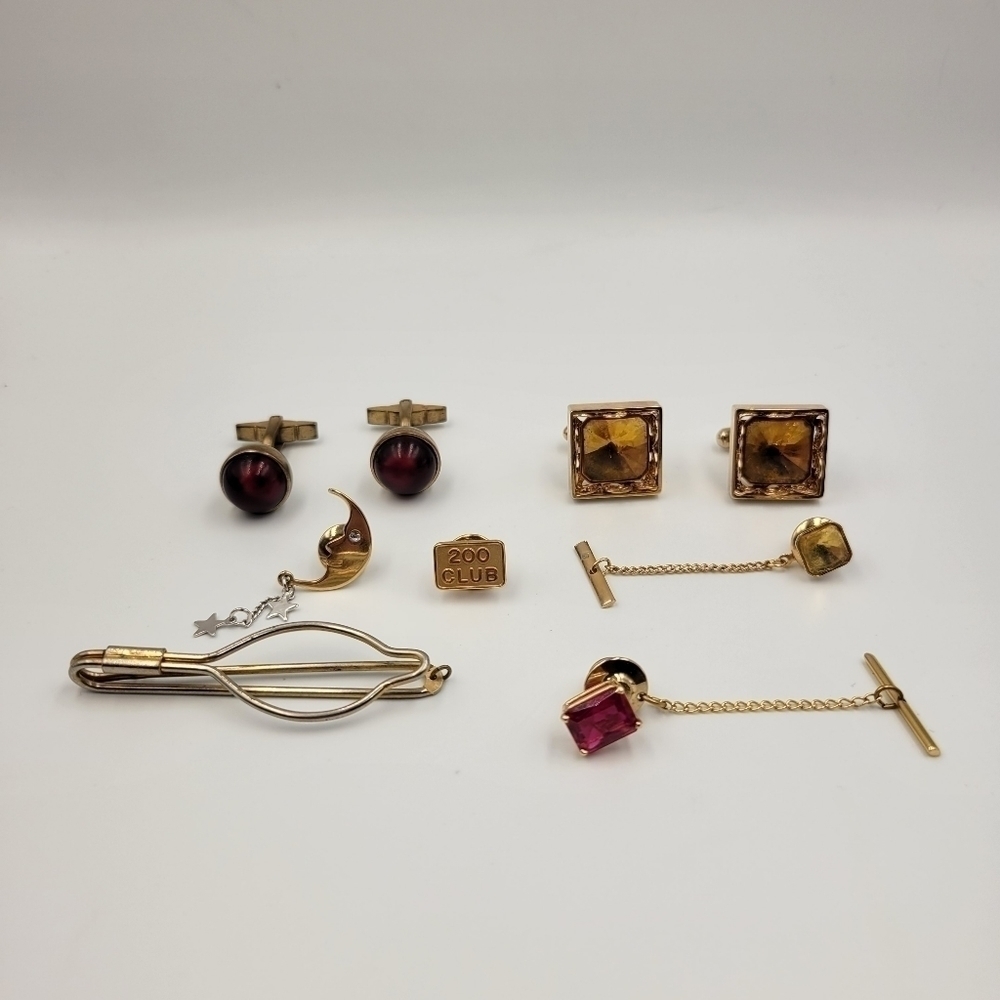 Lot of Gold-Toned Men’s Accessories Including Tie Pins & Cuff Links